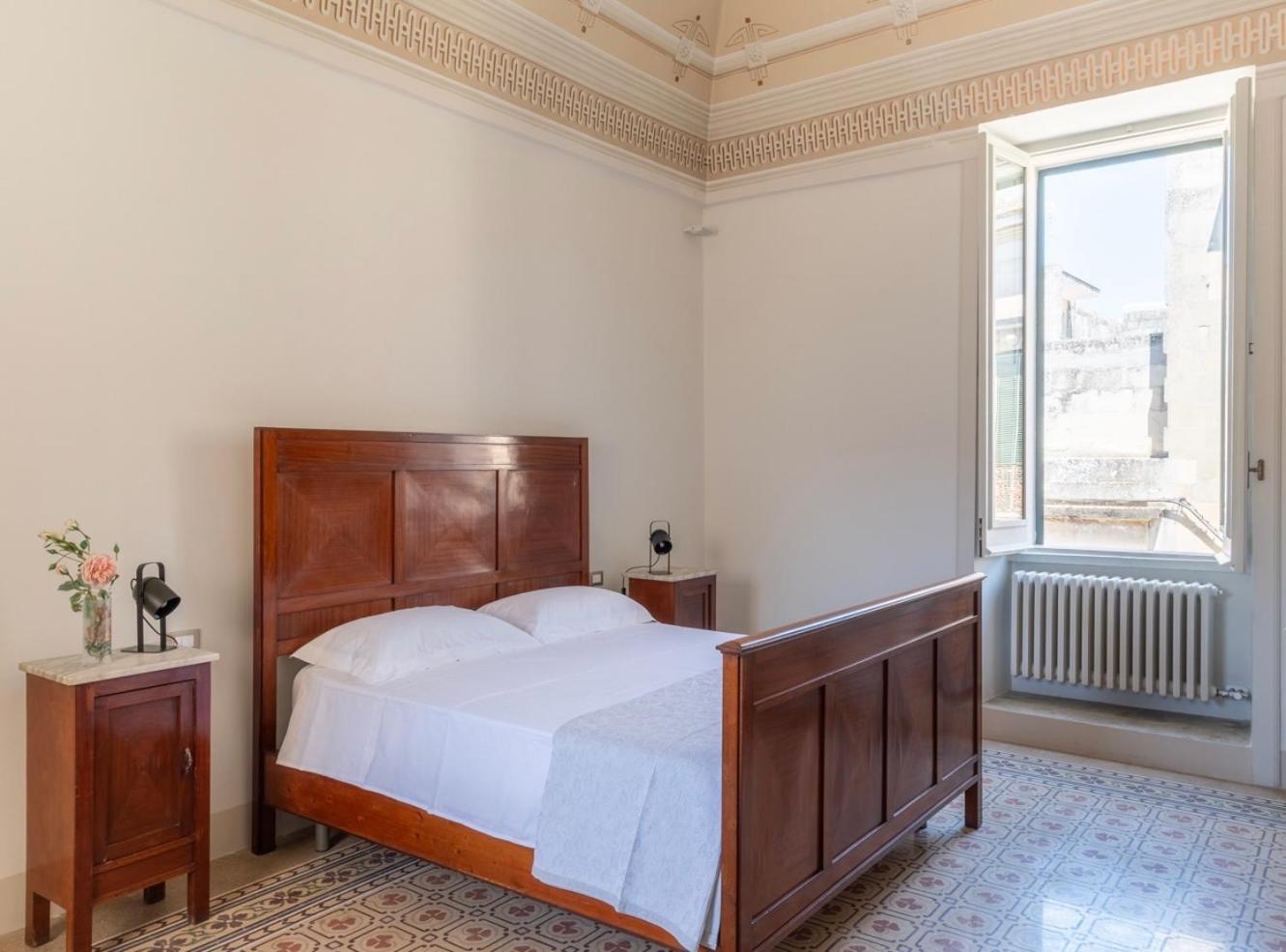 Donna Zaira Rooms&Suites Maglie Eksteriør bilde