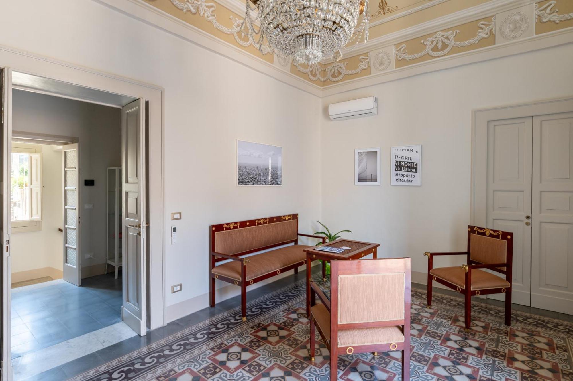 Donna Zaira Rooms&Suites Maglie Eksteriør bilde